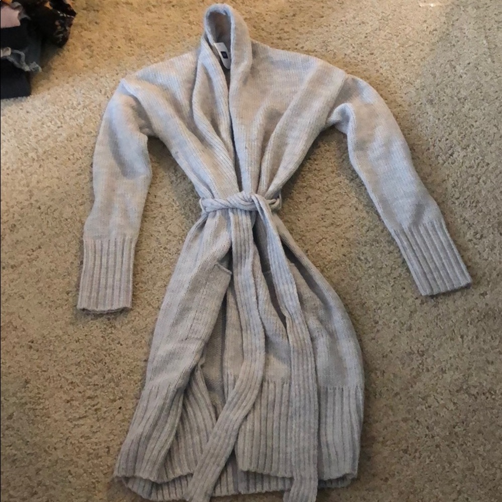 Gap Sweater